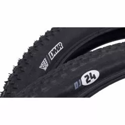 DMR DJ24 Dirt Jump And Street Tyre 11 DMR DJ24 Dirt Jump And Street Tyre -Vitus Salgsbutik DMR DJ BLACK TYRE DETAIL 3 4