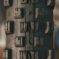 Goodyear Newton Trail Tubeless Front MTB Tyre Black 2.5" 27 -Vitus Salgsbutik Goodyear Newton Trail Tubeless Front MTB Tyre Tyres Black GR 015 64 622 V002 R 5