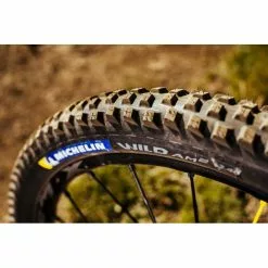 Michelin Wild AM2 Competition Line TLR Foldable Tyre 16 Michelin Wild AM2 Competition Line TLR Foldable Tyre -Vitus Salgsbutik Michelin Wild AM2 Competition Line TLR Fold Tyre 06