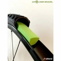 Vittoria Air Liner Gravel Tubeless Insert -Vitus Salgsbutik Vittoria Air Liner Gravel Tubeless Insert Tyre Spares Green 1AA00019 7